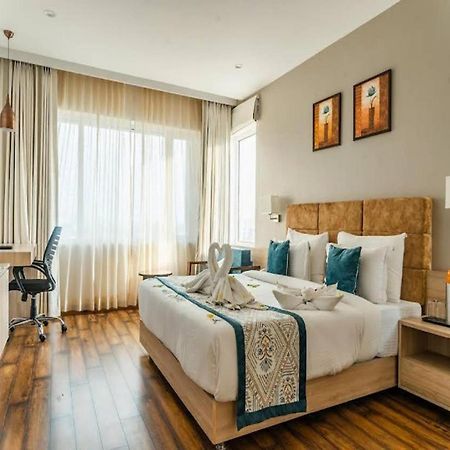 Hotel Teo International Near Delhi Airport By-Tu Casa 뉴델리 외부 사진