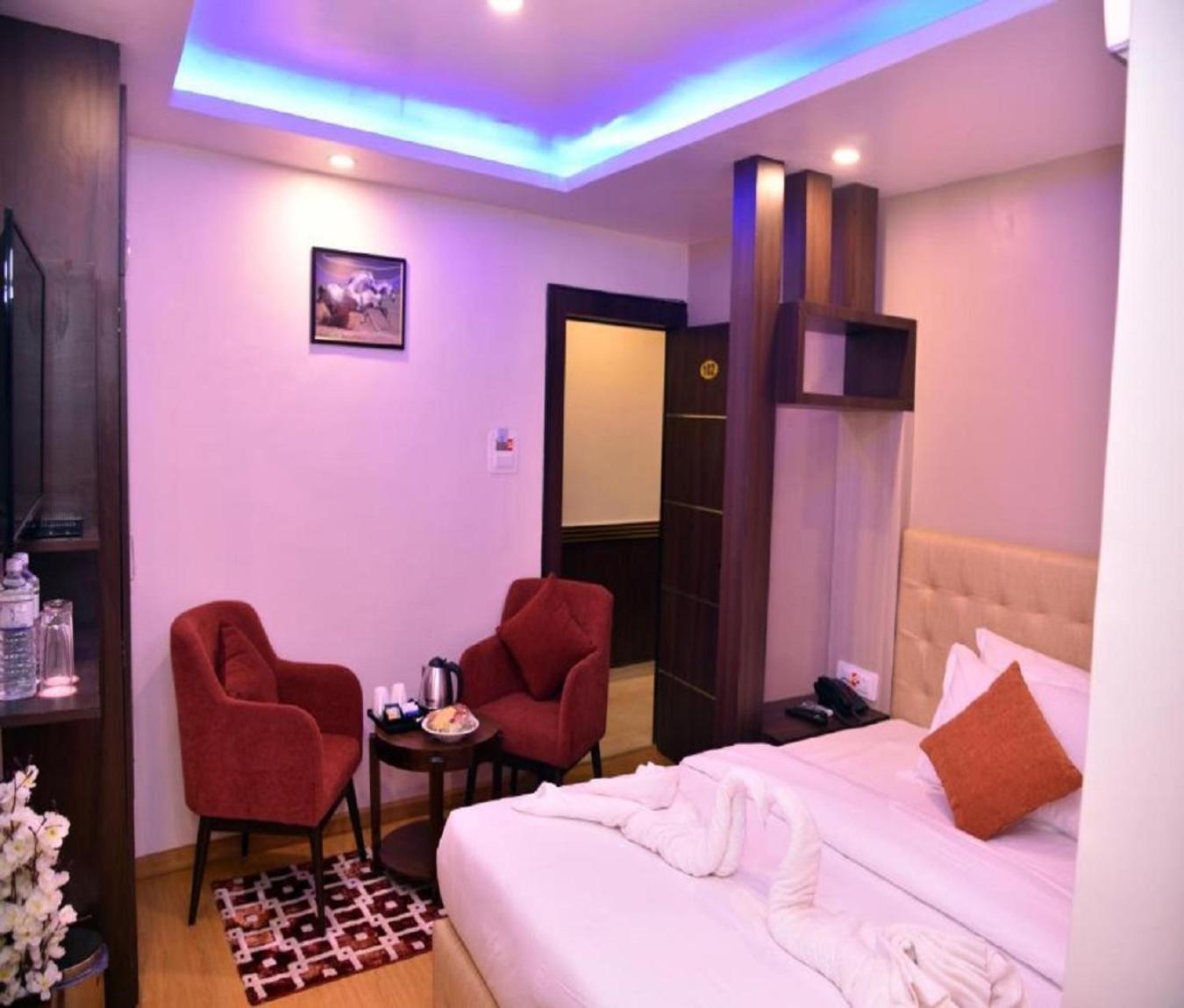 Hotel Teo International Near Delhi Airport By-Tu Casa 뉴델리 외부 사진