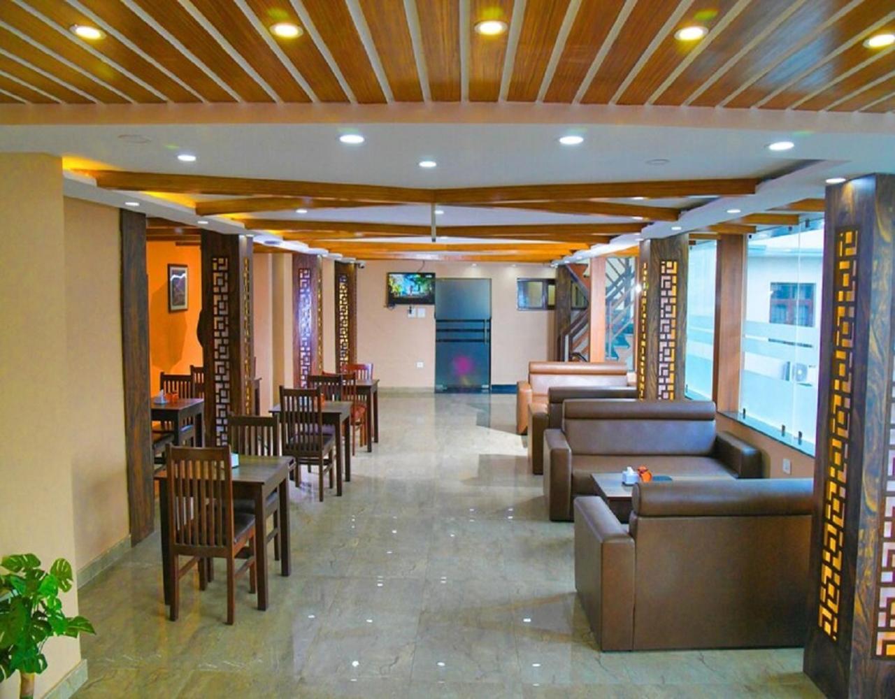 Hotel Teo International Near Delhi Airport By-Tu Casa 뉴델리 외부 사진